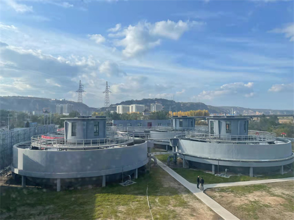 1647413921738160JLpM.jpg 机械加快澄清池.jpg